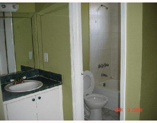 435 East 52nd Street Hialeah, FL 33013 - Photo 9 of 11