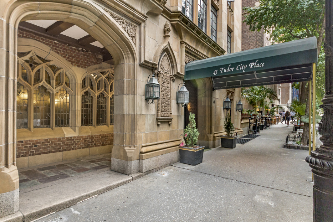 Prospect Tower 45 Tudor City Pl, Manhattan, NY 10017 - Photo 7 of 22