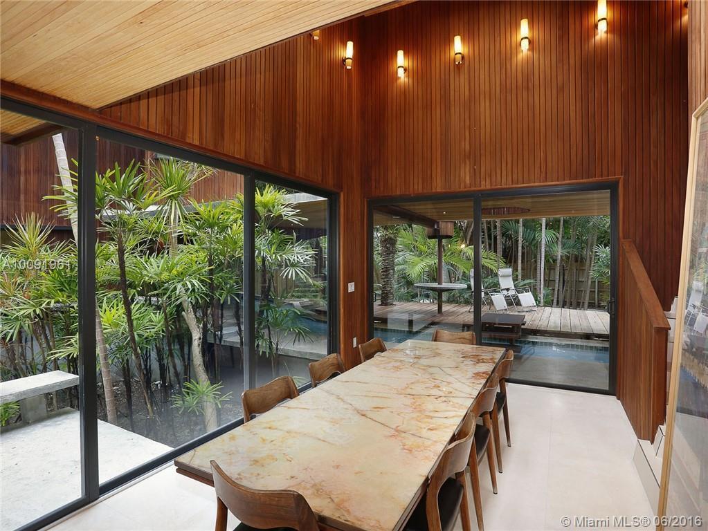 3003 Seminole Street Coconut Grove, FL 33133 - Photo 3 of 31