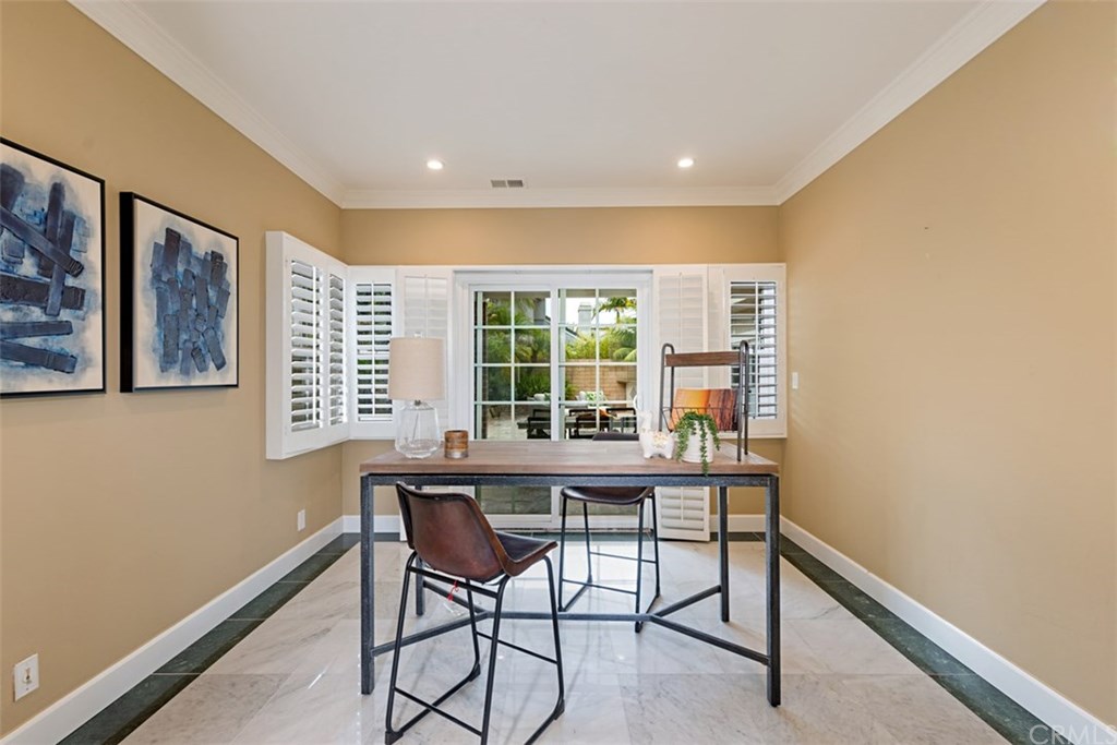 16111 Whitecap Lane Huntington Beach, CA 92649 - Photo 8 of 45