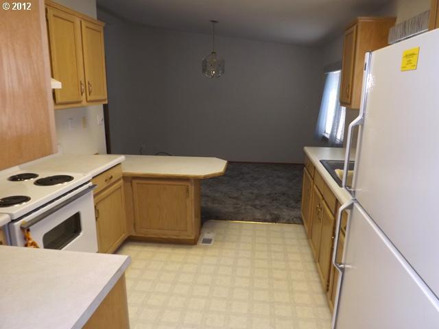 83 Clyde Story Road Goldendale, WA 98620 - Photo 12 of 16 Gallery Image 12