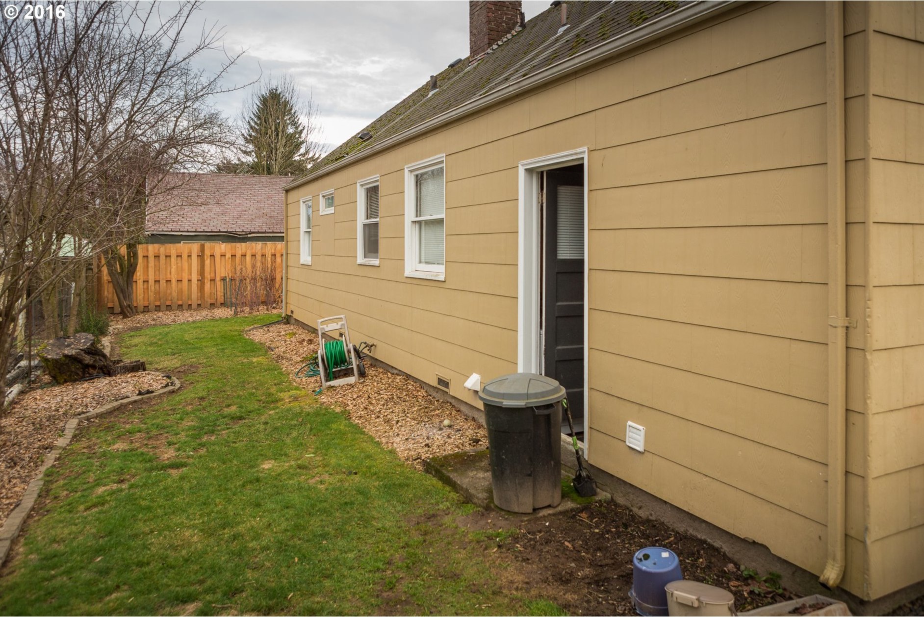 7017 Northeast Sumner Street Portland, OR 97218 - Photo 23 of 26