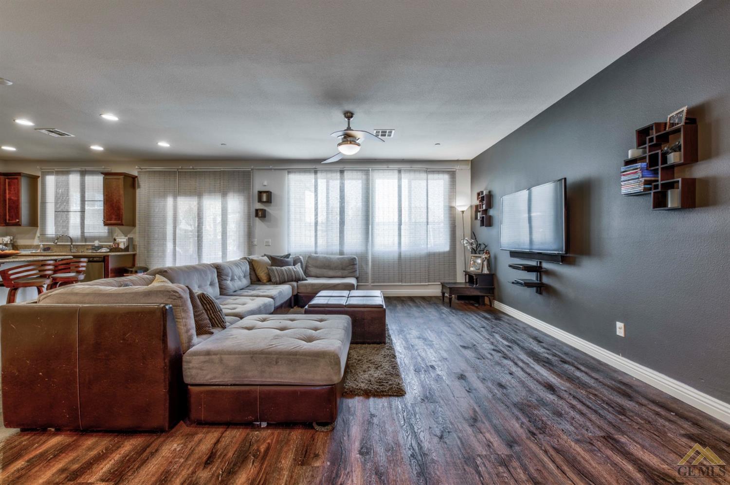 5900 Warren Ridge Drive Bakersfield, CA 93313 - Photo 9 of 33 Gallery Image 9