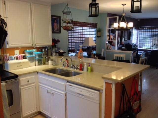 8979 Windham Court Spring Valley, CA 91977 - Photo 2 of 10 Gallery Image 2