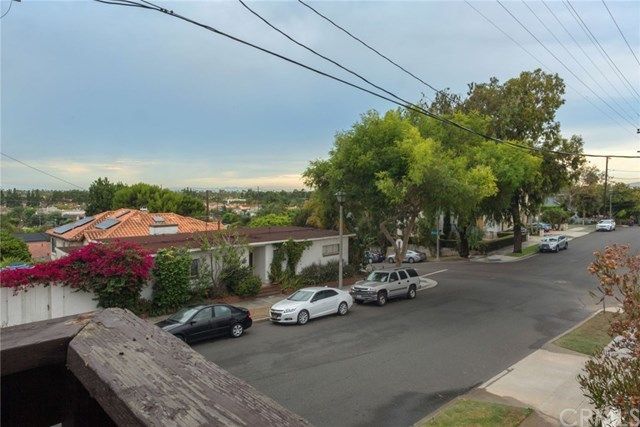 $1,010,000 | 401 Manila Avenue, Long Beach, CA 90814
