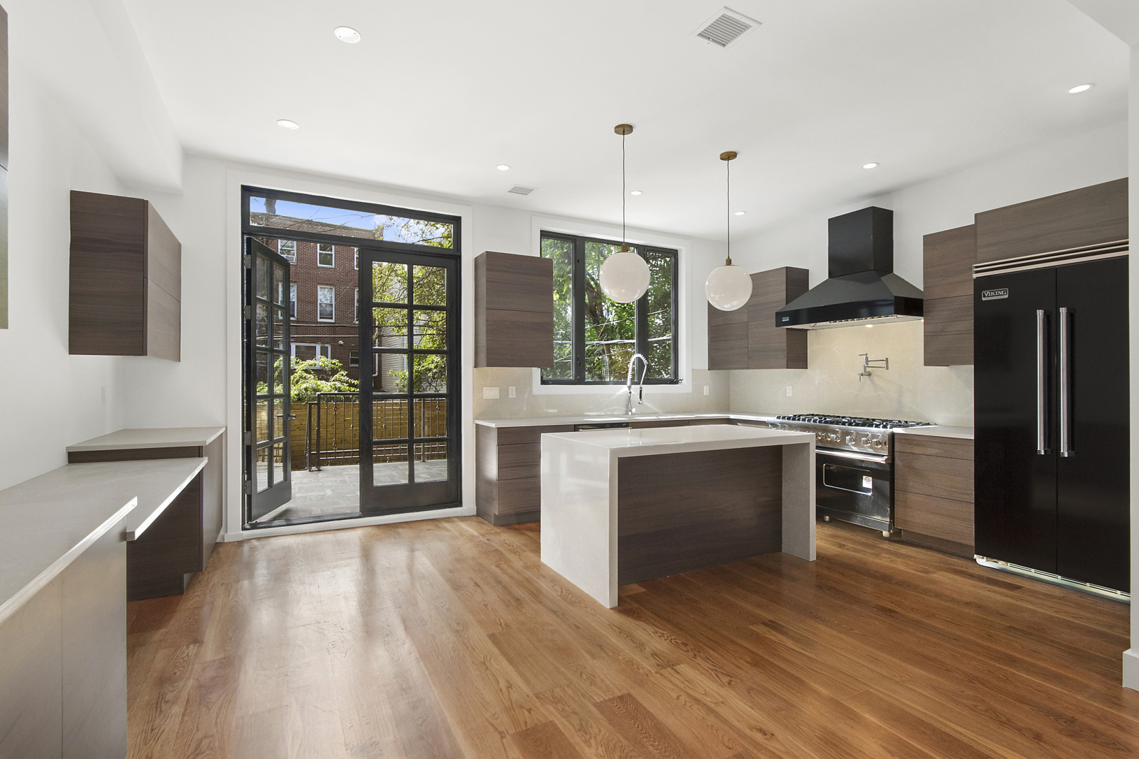 336 Gates Avenue Brooklyn, NY 11216 - Photo 2 of 13