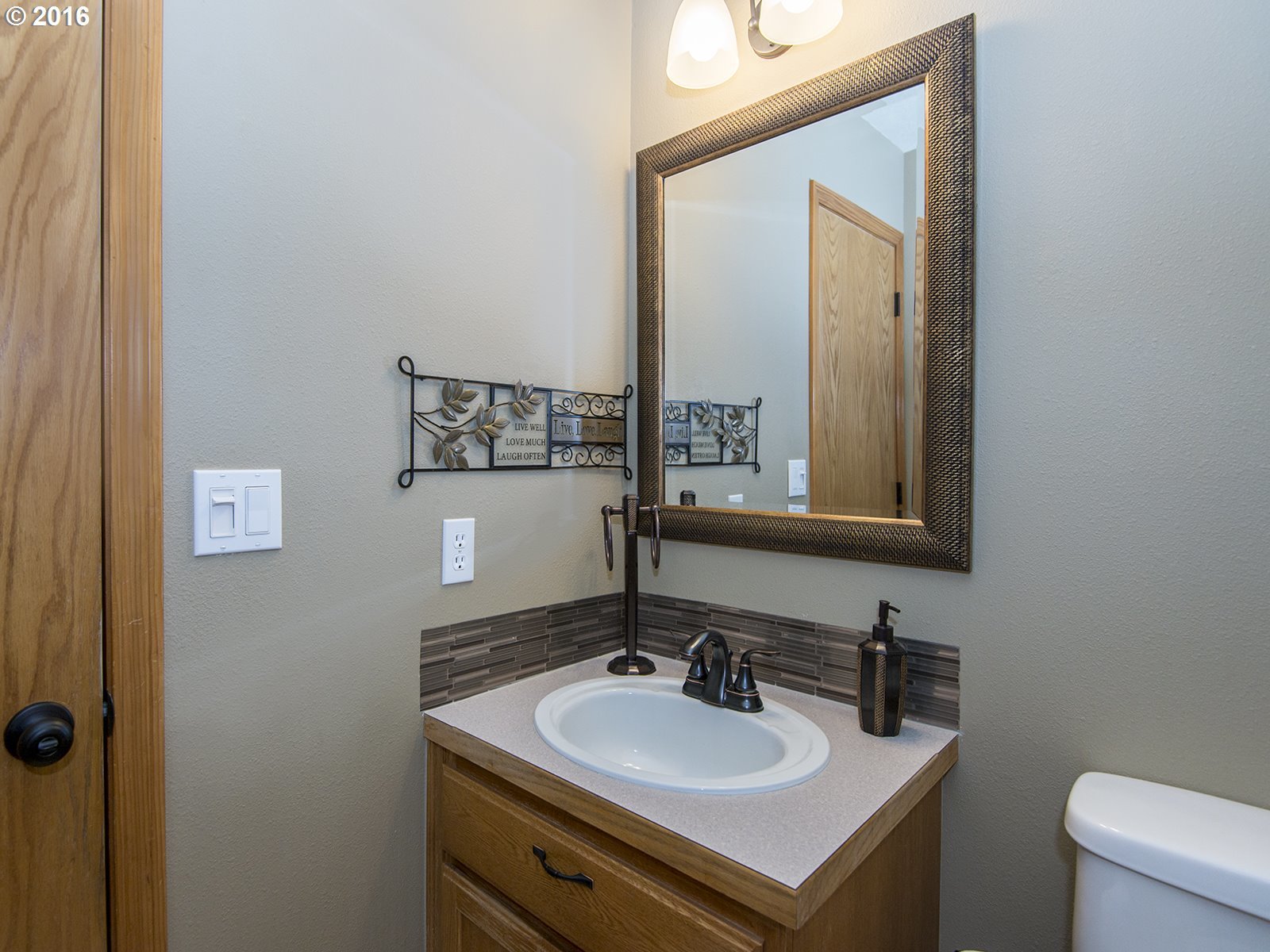 4227 Southeast Anderegg Loop Portland, OR 97236 - Photo 15 of 26 Gallery Image 15