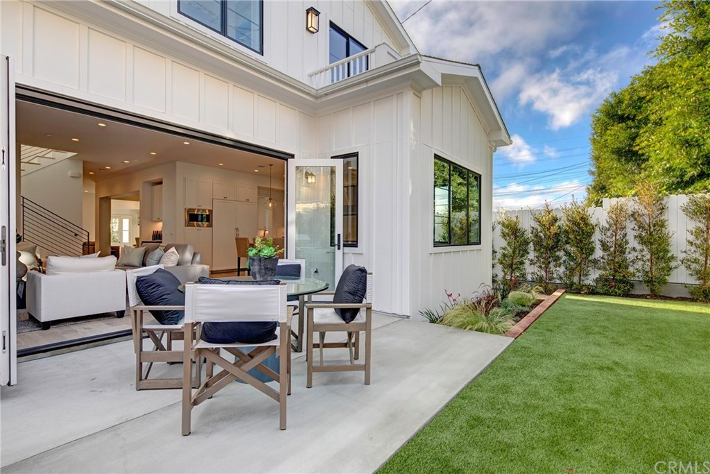 3604 Walnut Avenue Manhattan Beach, CA 90266 - Photo 11 of 31