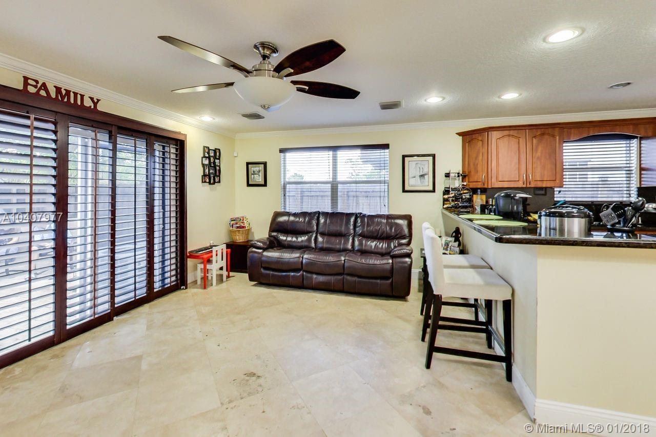 3950 Simms Street, Unit 3950 Hollywood, FL 33021 - Photo 11 of 31