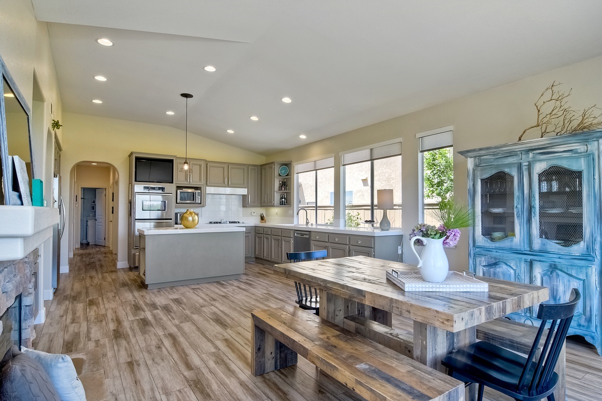 1362 Nightshade Road Carlsbad, CA 92011 - Photo 13 of 24