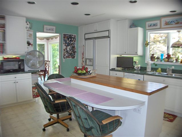 20 South Laurel Drive Somers Point, NJ 08244 - Photo 4 of 12