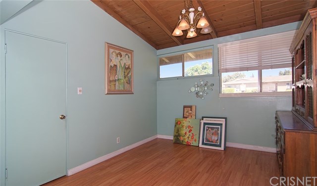 20448 Eccles Street Winnetka, CA 91306 - Photo 9 of 18