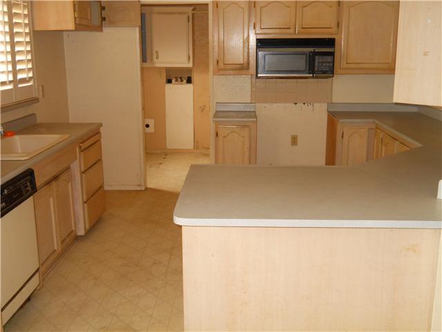 30735 Lilac Road Valley Center, CA 92082 - Photo 5 of 13