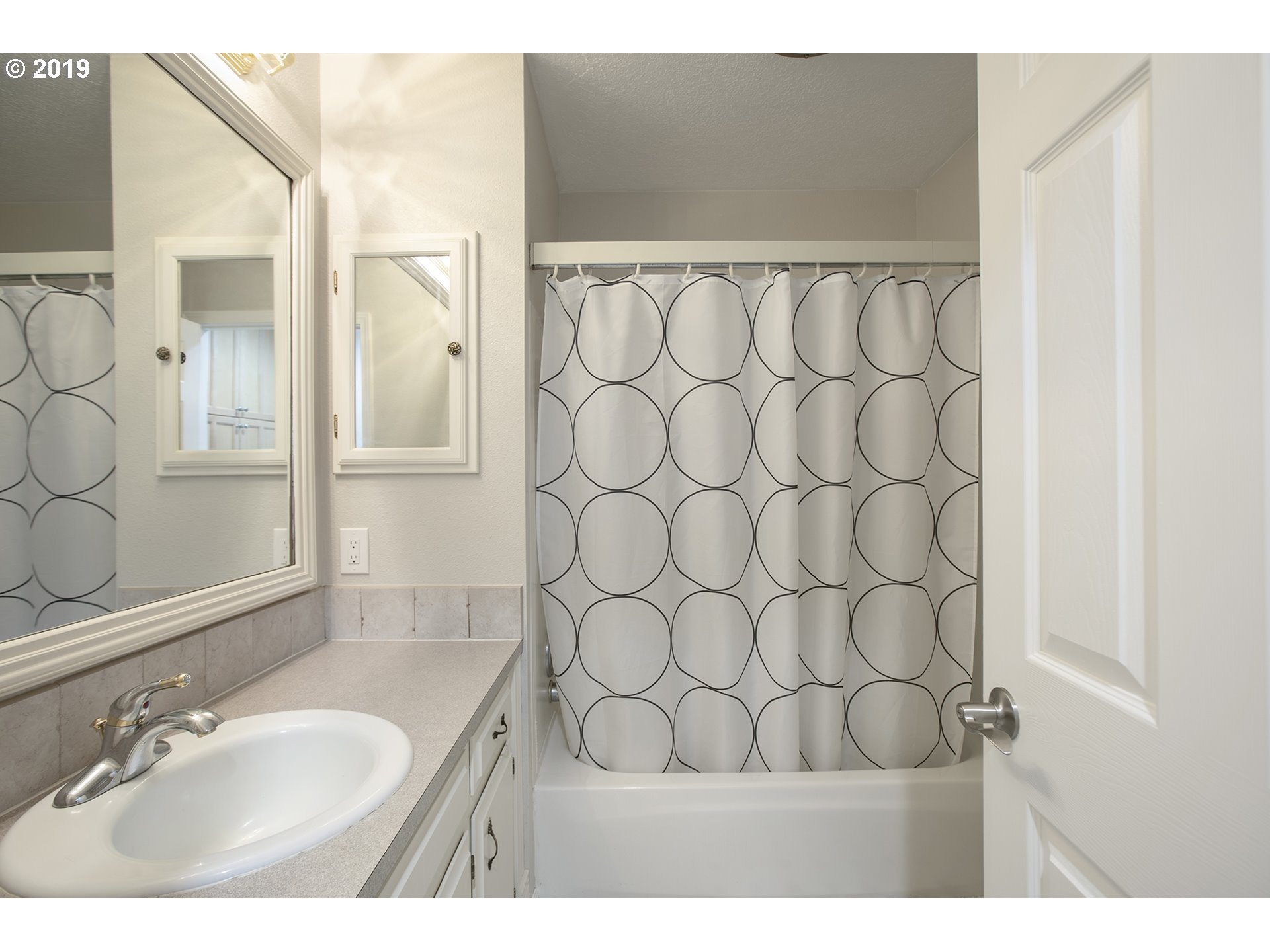32455 Southwest Armitage Road Wilsonville, OR 97070 - Photo 27 of 32 Gallery Image 27