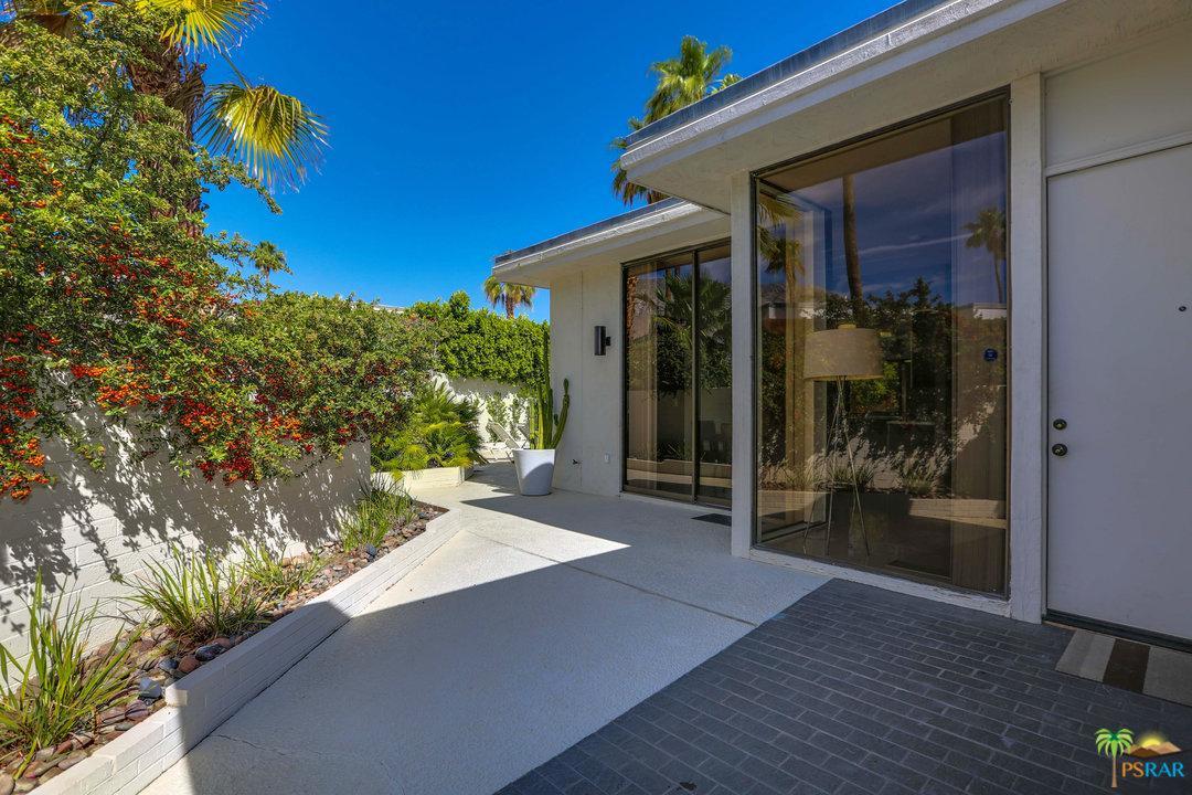 130 West Racquet Club Road, Unit 509 Palm Springs, CA 92262 - Photo 7 of 42 Gallery Image 7