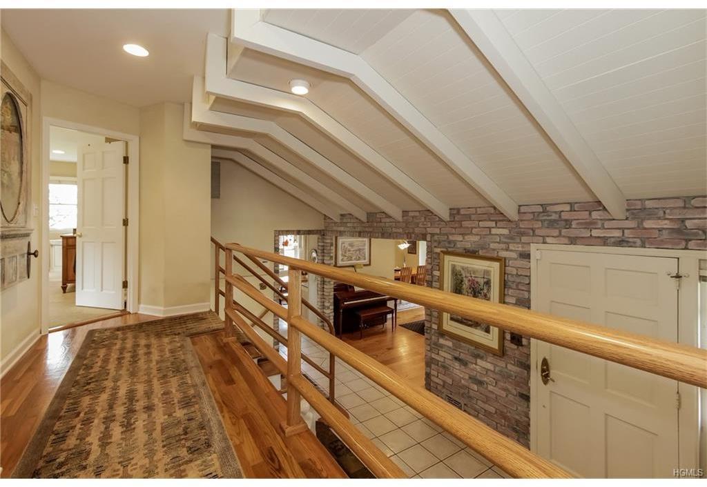 42 Tarryhill Road Tarrytown, NY 10591 - Photo 14 of 30 Gallery Image 14