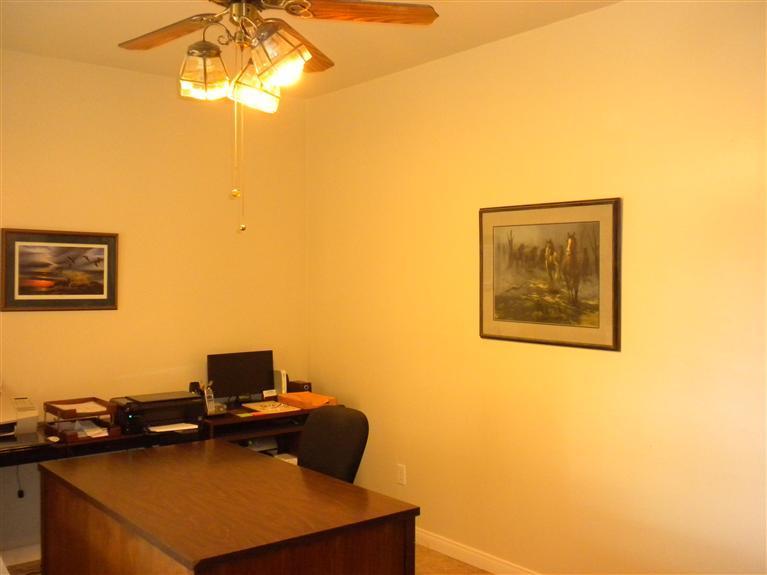 3248 Jenkins Road Bakersfield, CA 93314 - Photo 8 of 20 Office or 4th bedroom
