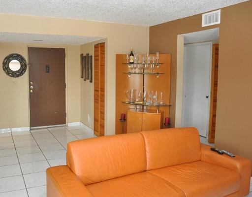 9285 Southwest 125th Avenue, Unit 206 Miami, FL 33186 - Photo 3 of 16
