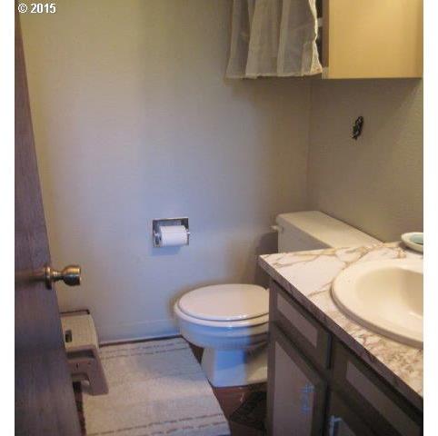 1812 Southwest Athens Way Pendleton, OR 97801 - Photo 11 of 16