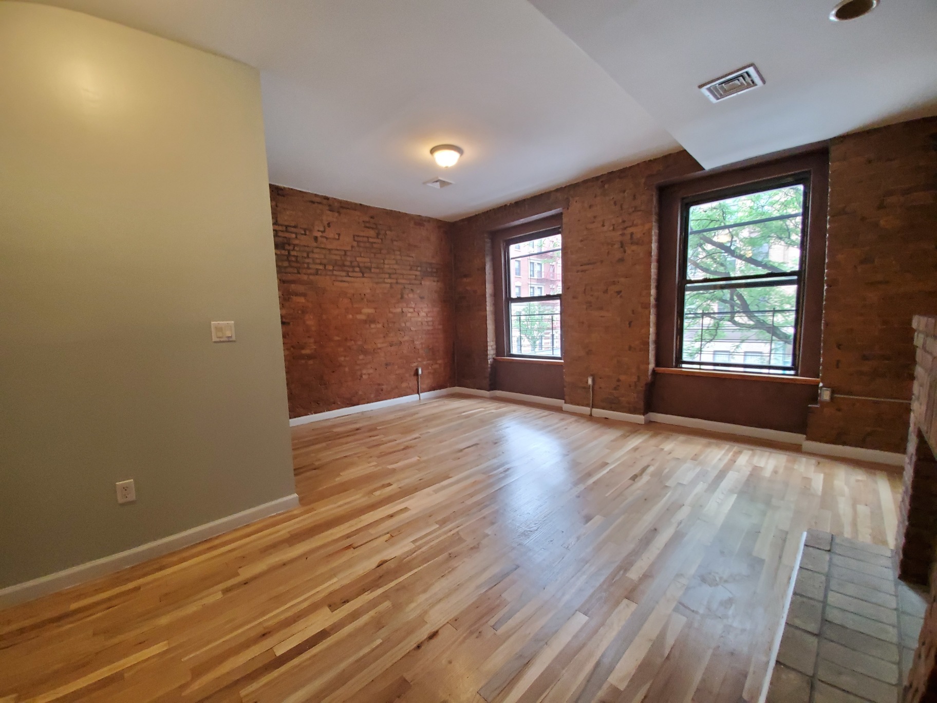 403 Manhattan Avenue, Unit 2 Manhattan, NY 10026 - Photo 2 of 7