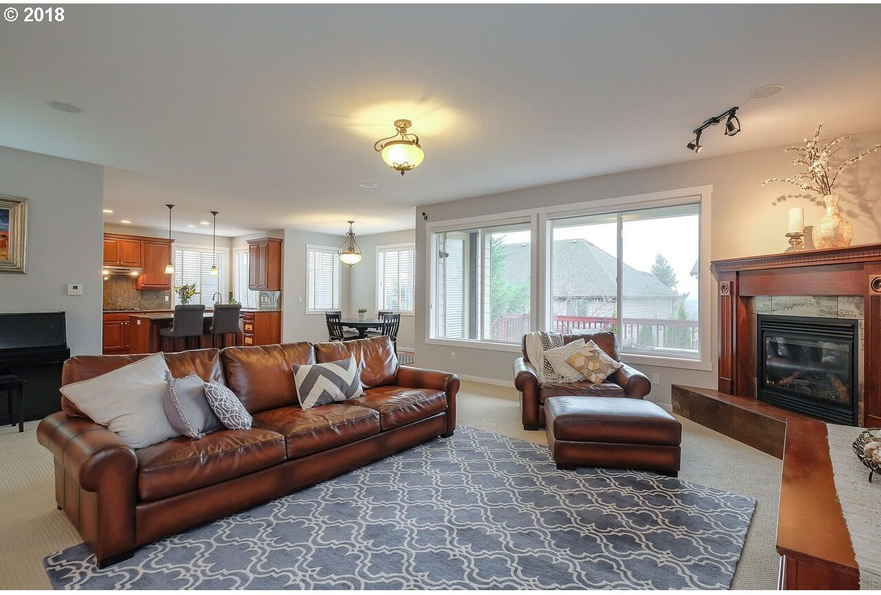 13018 Southwest Hazelcrest Way Tigard, OR 97224 - Photo 22 of 25 Gallery Image 22
