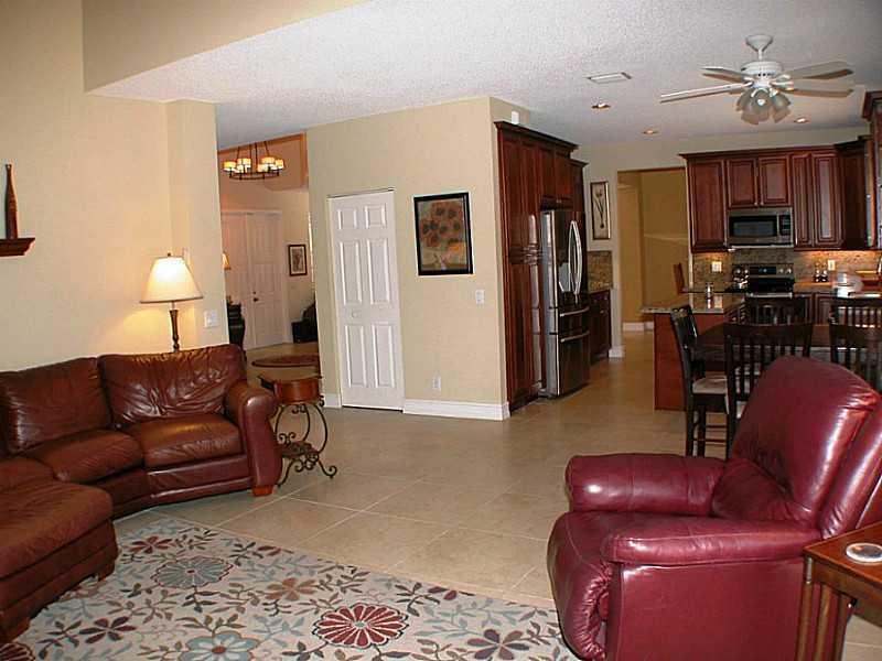 1535 Sandpiper Circle Weston, FL 33327 - Photo 10 of 35