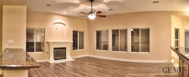 8112 Rockhampton Drive Bakersfield, CA 93313 - Photo 5 of 12