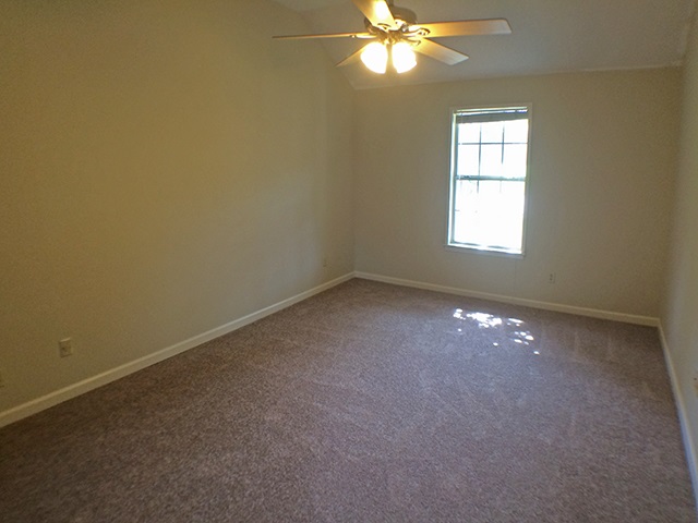 1638 Ranmar Drive Memphis, TN 38016 - Photo 9 of 17 Gallery Image 9