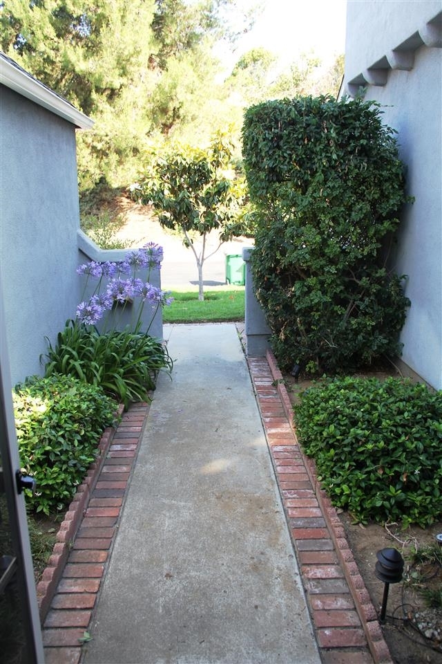 2697 Regent Road Carlsbad, CA 92010 - Photo 11 of 20