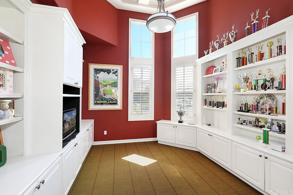 58 Victoria Newport Beach, CA 92660 - Photo 13 of 24