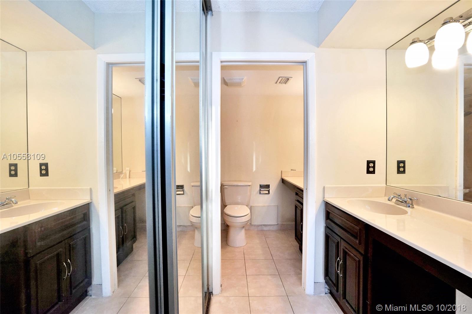 22976 Oxford Place, Unit D Boca Raton, FL 33433 - Photo 22 of 24 Gallery Image 22