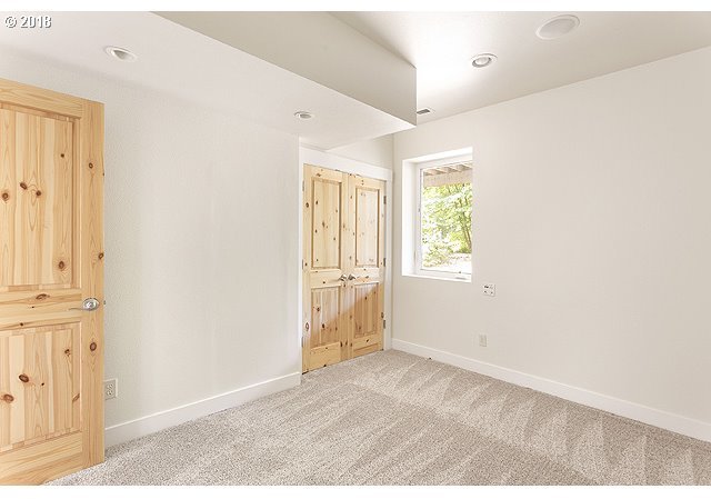 31370 Cater Road Warren, OR 97053 - Photo 16 of 32 Gallery Image 16