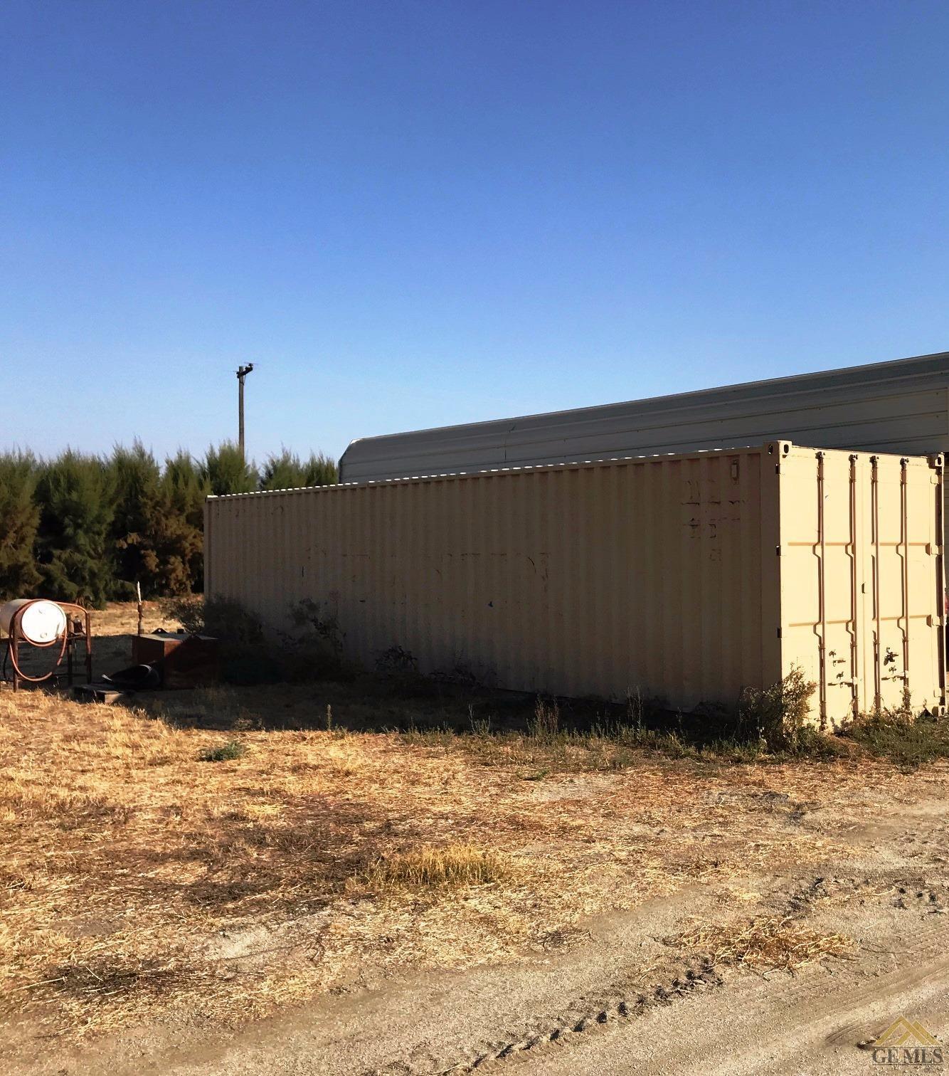 6910 Cobb Road Bakersfield, CA 93313 - Photo 6 of 9 Gallery Image 6