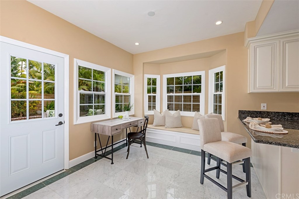 16111 Whitecap Lane Huntington Beach, CA 92649 - Photo 11 of 45