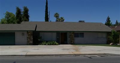 1925 Real Road Bakersfield, CA 93309 - Photo 1 of 6 Gallery Image 1