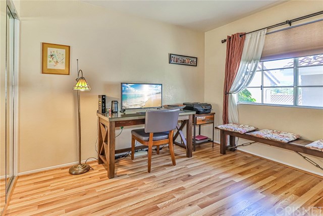 610 Geranium Lane, Unit C Simi Valley, CA 93065 - Photo 31 of 49