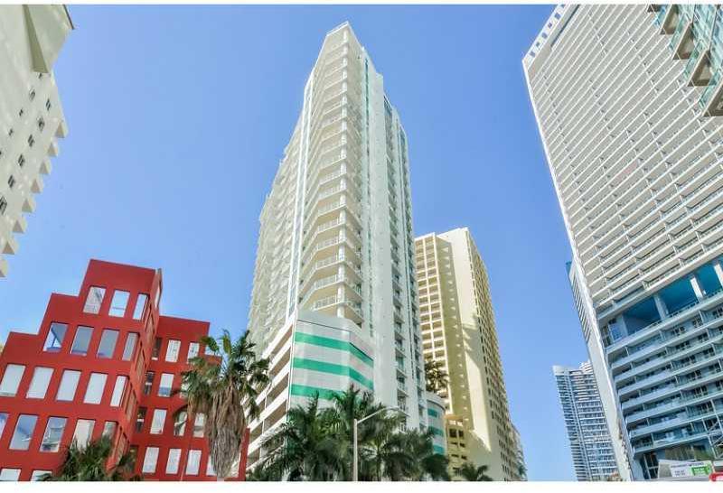 218 Southeast 14th Street, Unit 807 Miami, FL 33131 - Photo 34 of 35