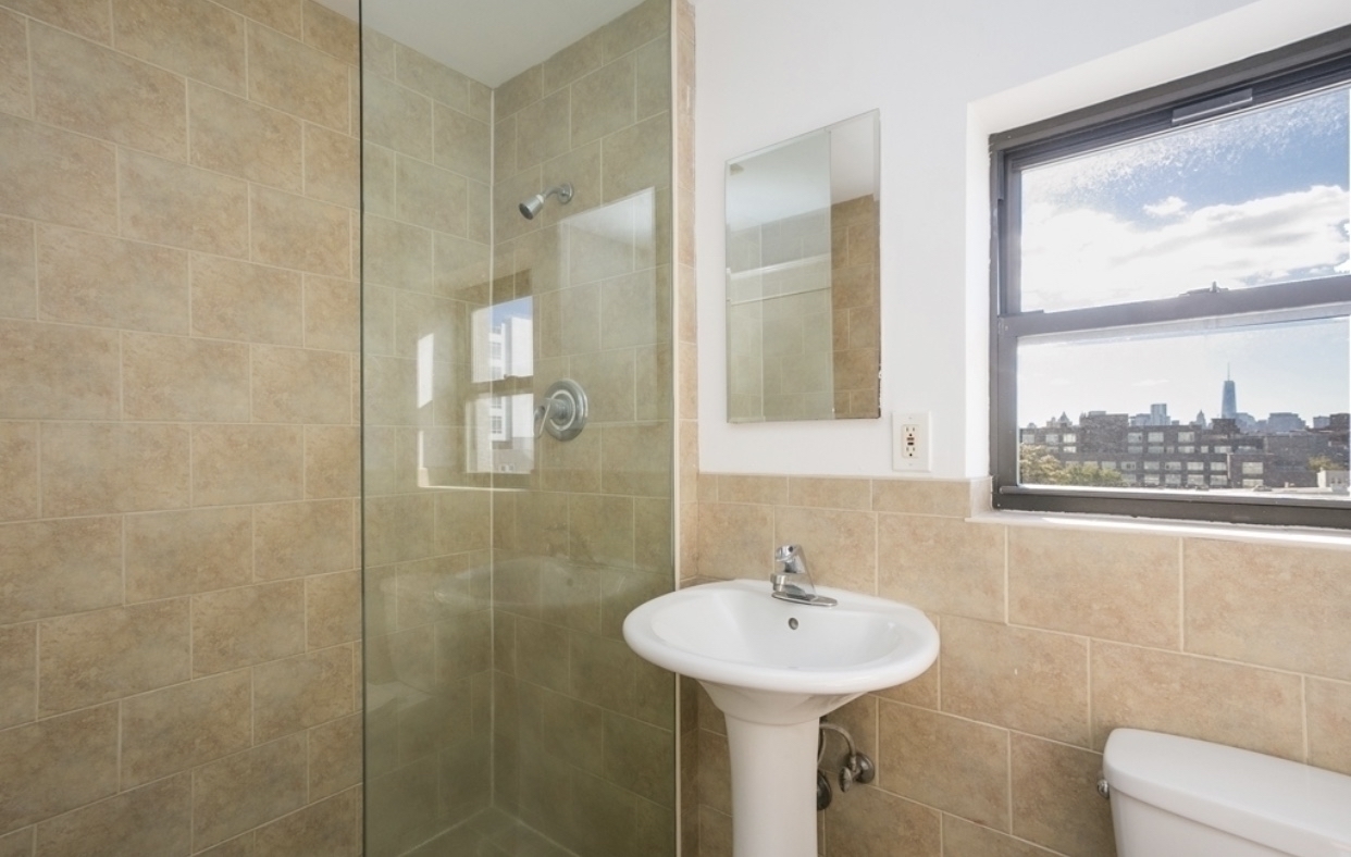 68 Richardson Street, Unit 302 Brooklyn, NY 11211 - Photo 6 of 8