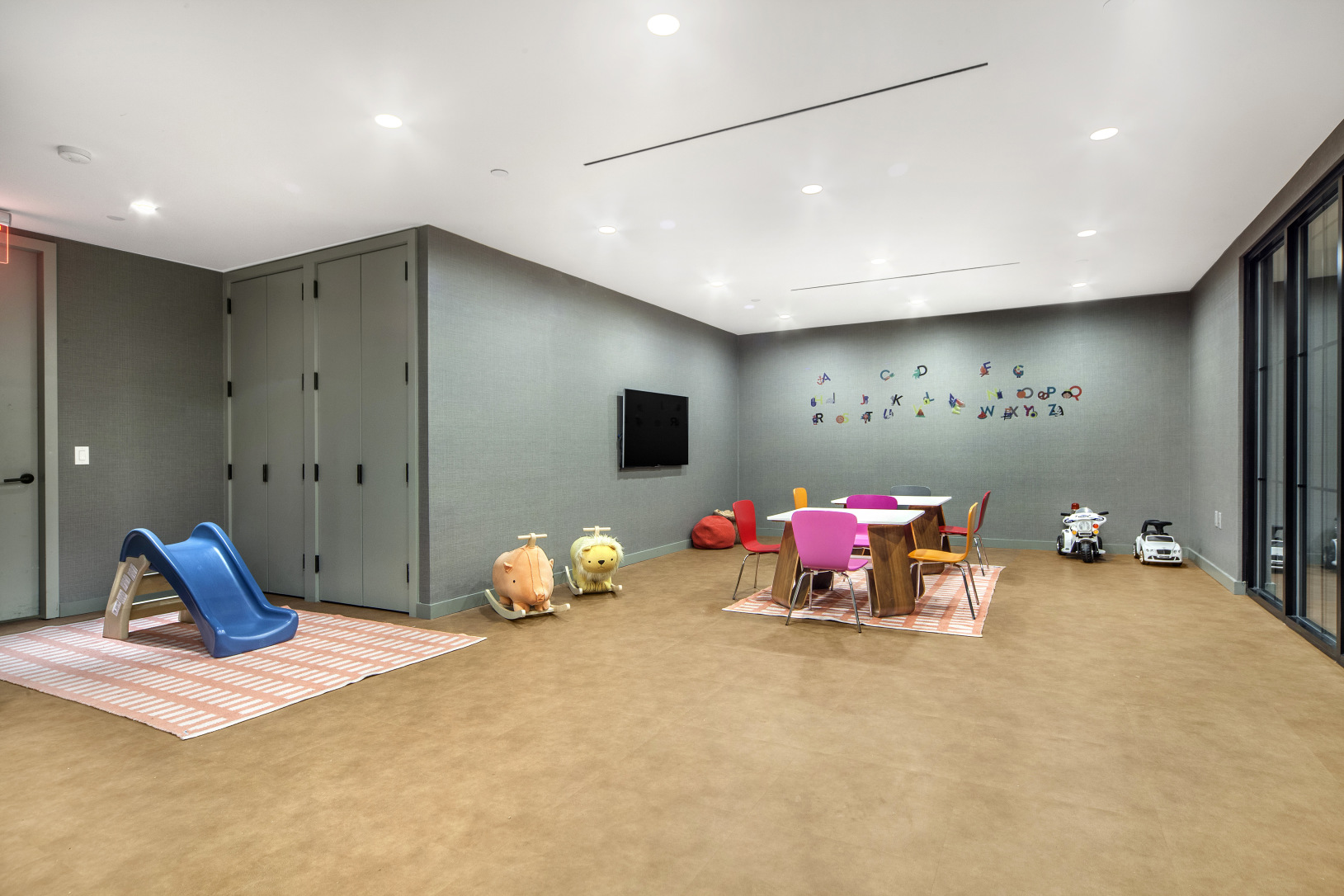 959 1st Avenue, Unit 22H Manhattan, NY 10022 - Photo 11 of 12