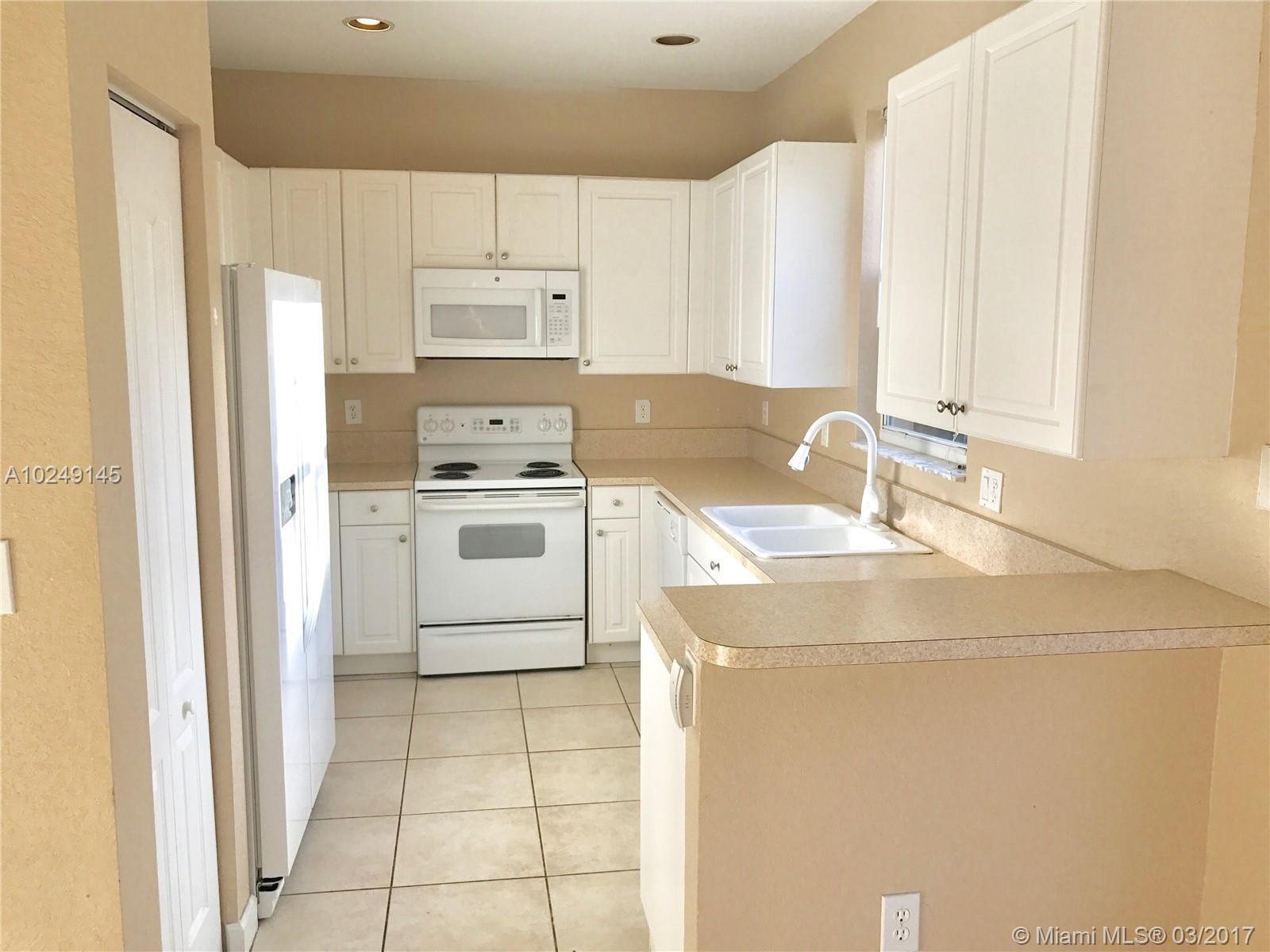 876 Southwest 154th Path Miami, FL 33194 - Photo 3 of 13 Gallery Image 3