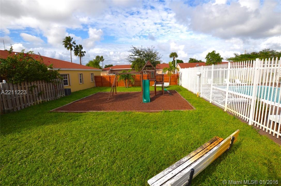 835 Northeast 212th Terrace, Unit 4 North Miami Beach, FL 33179 - Photo 4 of 14