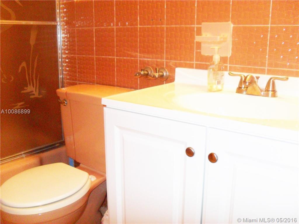3346 Coolidge Street Hollywood, FL 33021 - Photo 20 of 29