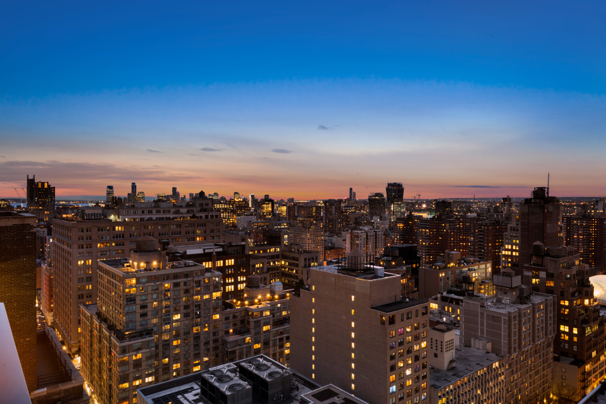 315 7th Avenue, Unit PHD Manhattan, NY 10001 - Photo 13 of 17