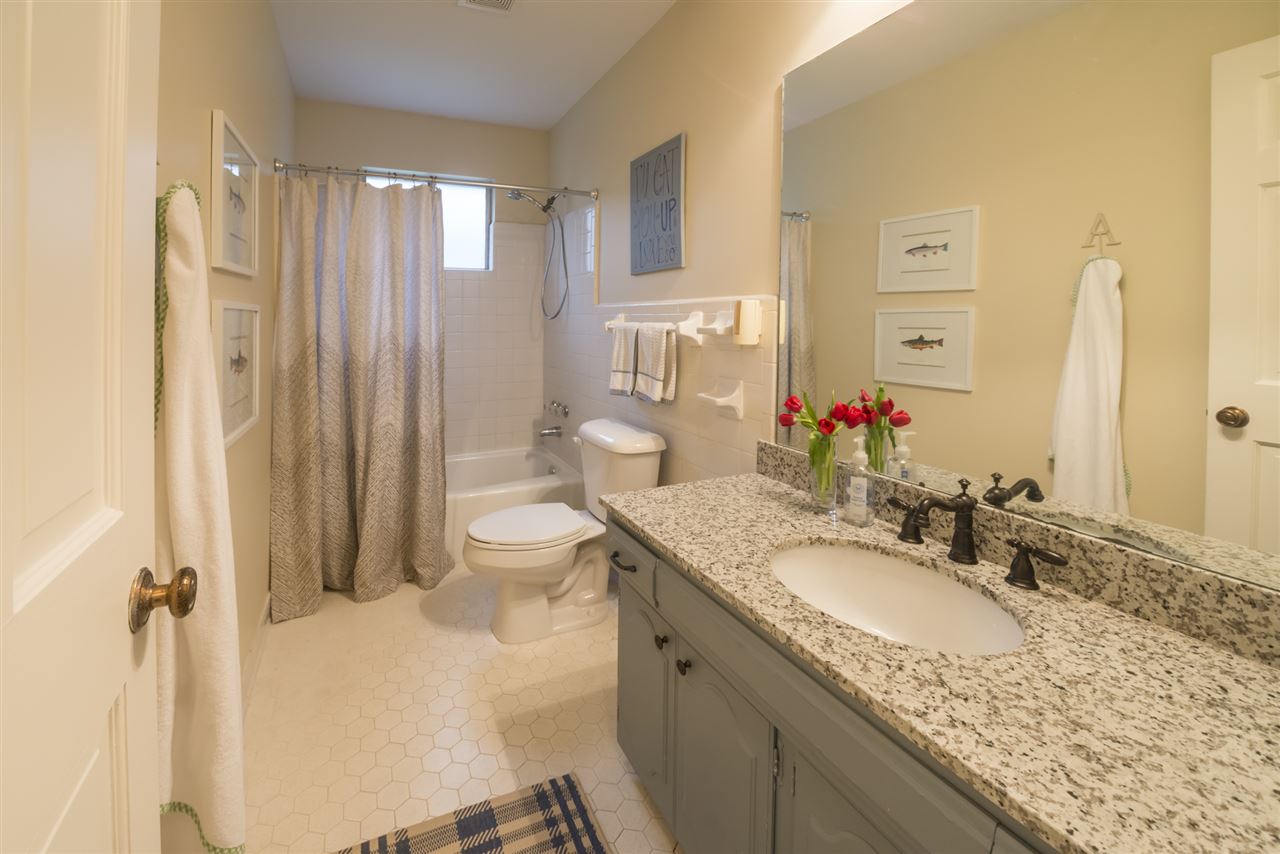 2038 Kirby Road Memphis, TN 38119 - Photo 19 of 23 Gallery Image 19