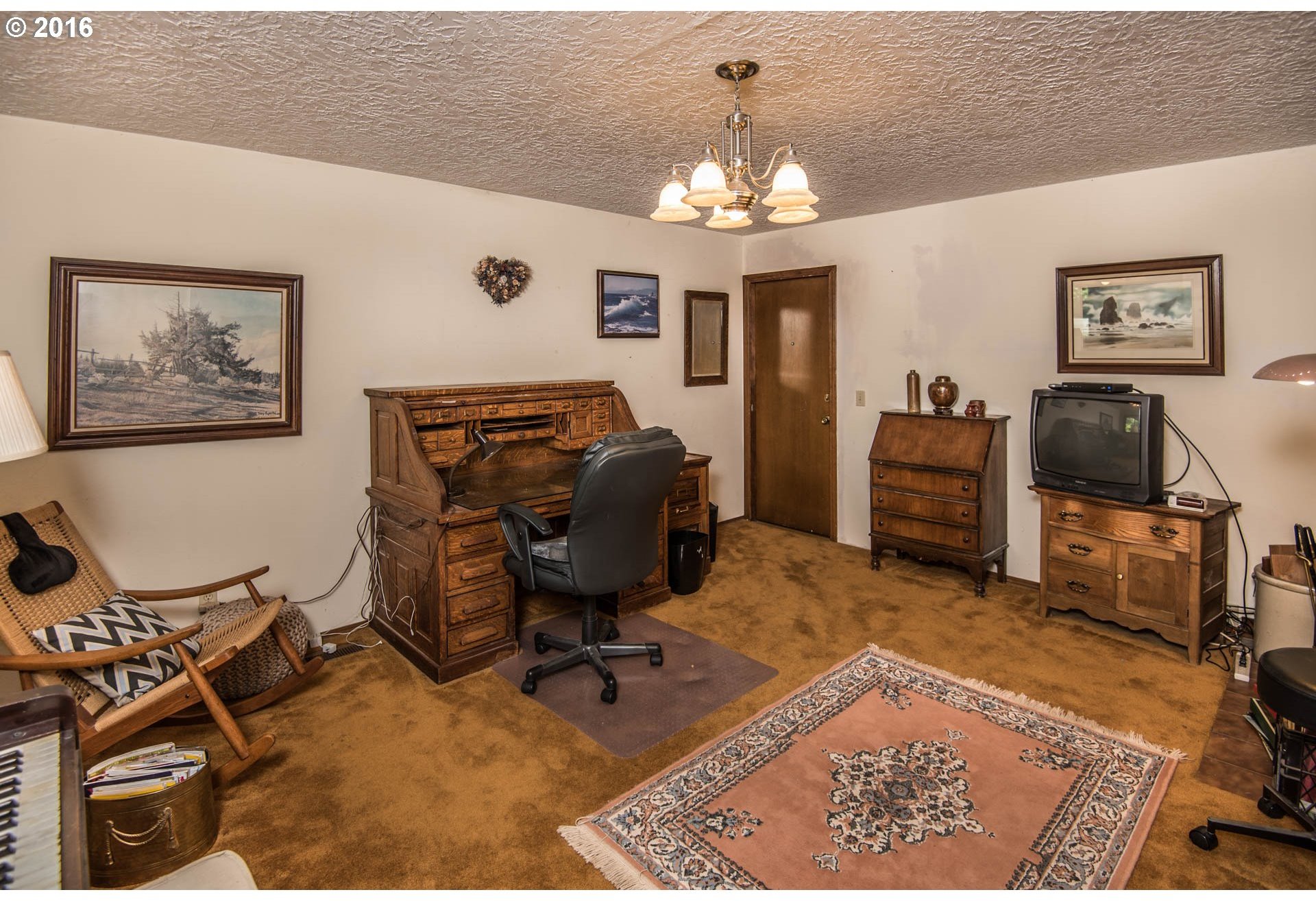 3811 Southwest Alfred Street Portland, OR 97219 - Photo 5 of 30 Gallery Image 5