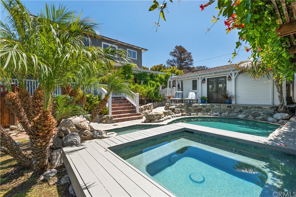 435 Agate Street Laguna Beach, CA 92651 - Photo 4 of 29 main house, pool, and guest house
