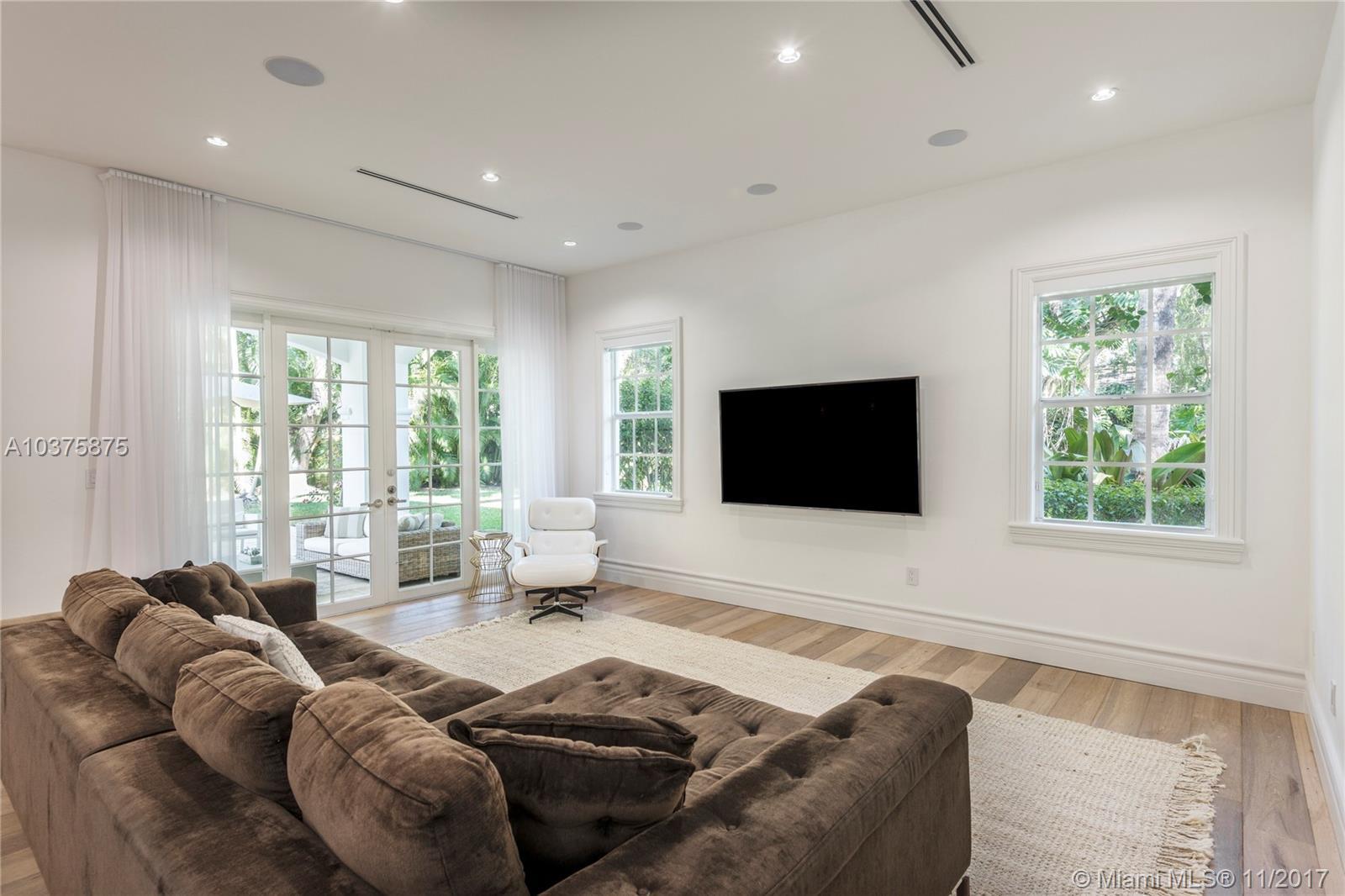 4901 Southwest 80th Street Miami, FL 33143 - Photo 14 of 34 Gallery Image 14