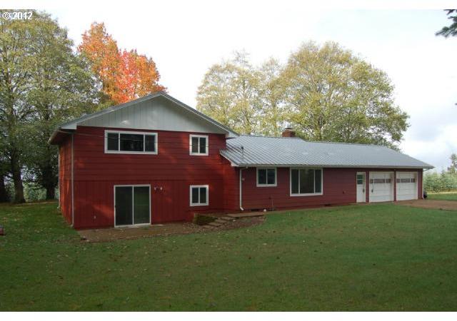 3262 Porter Road Northeast Silverton, OR 97381 - Photo 2 of 11 Gallery Image 2
