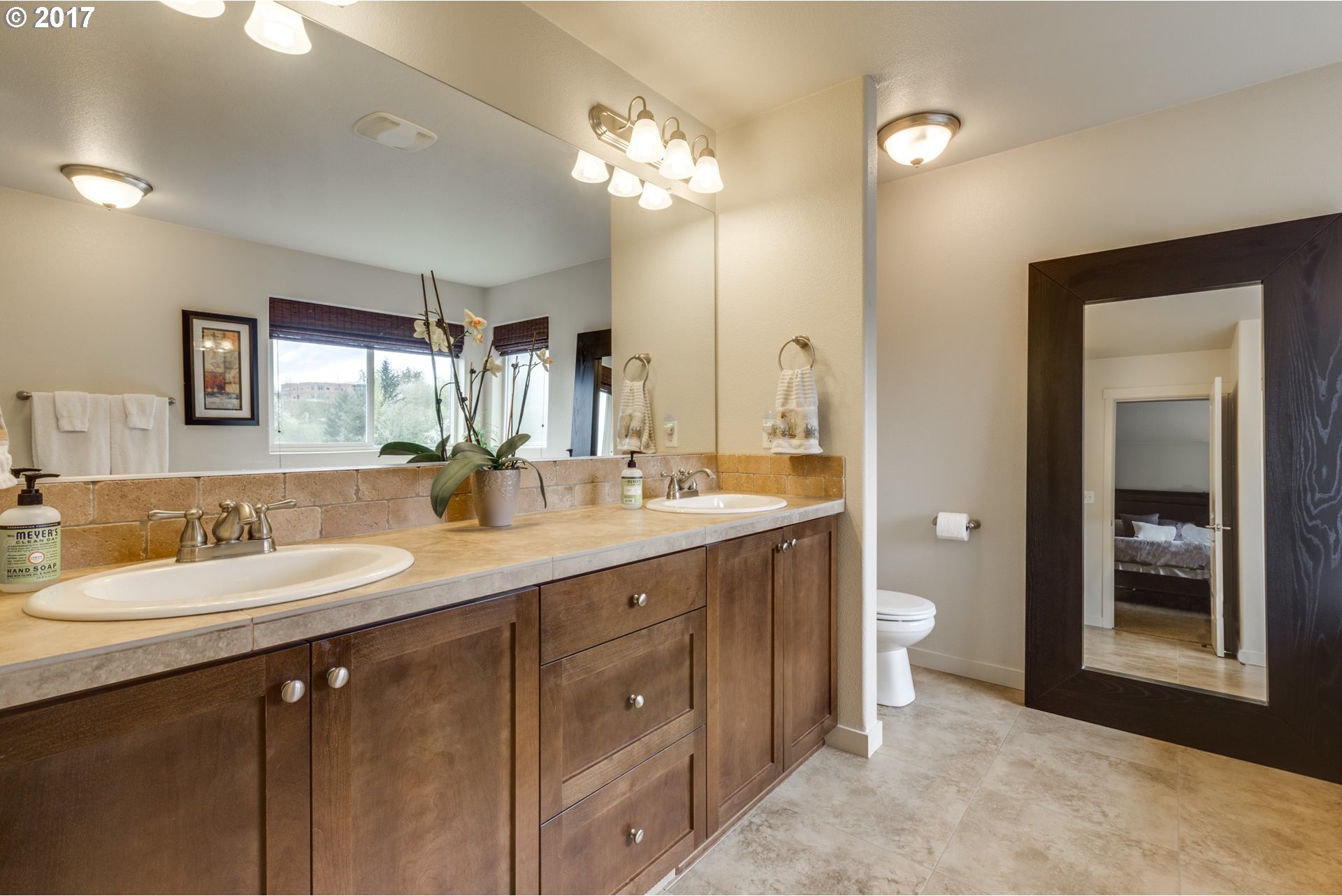 226 Northwest 117th Loop Portland, OR 97229 - Photo 14 of 23 Gallery Image 14