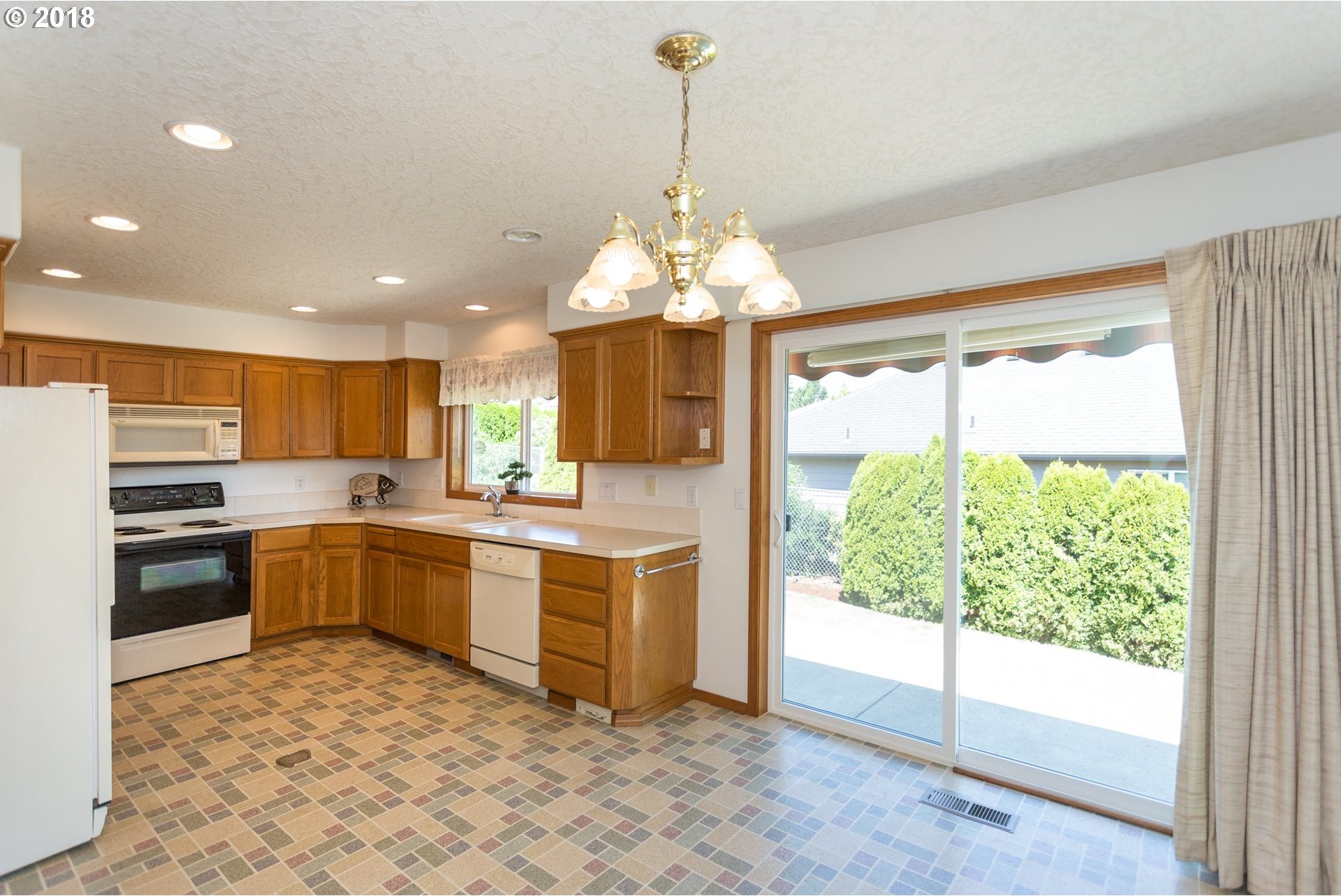3879 Southeast Hillyard Road Gresham, OR 97080 - Photo 28 of 32 Gallery Image 28
